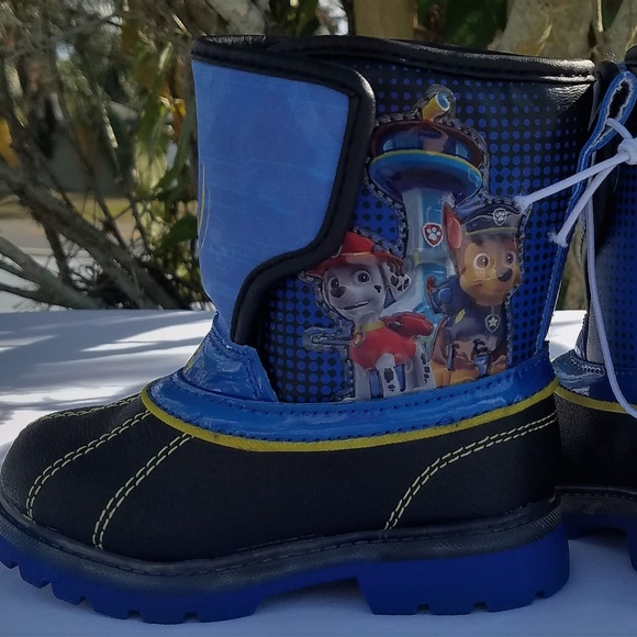 NWT Paw Patrol Toddler Boots Just Yelp for help! Small 5/6 - Picture 1 of 4